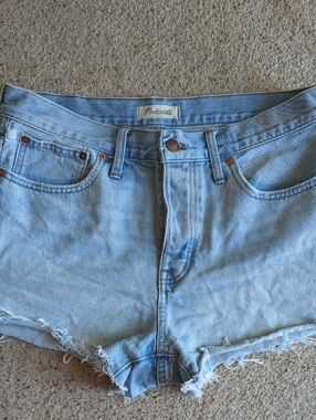 Madewell Light Blue Distressed Denim Cutoff Shorts Y2K Size 29